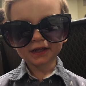 Meet your Posher, Taylor-cindy